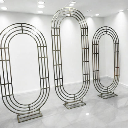 Noval Shiny Gold Wedding Backdrop Stand – Elegant Metal Arch