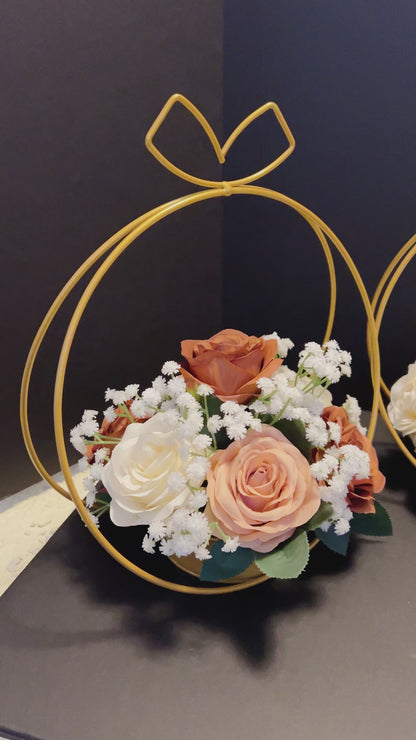 Hoop Floral Centerpiece For Simple Wedding Table Decoration